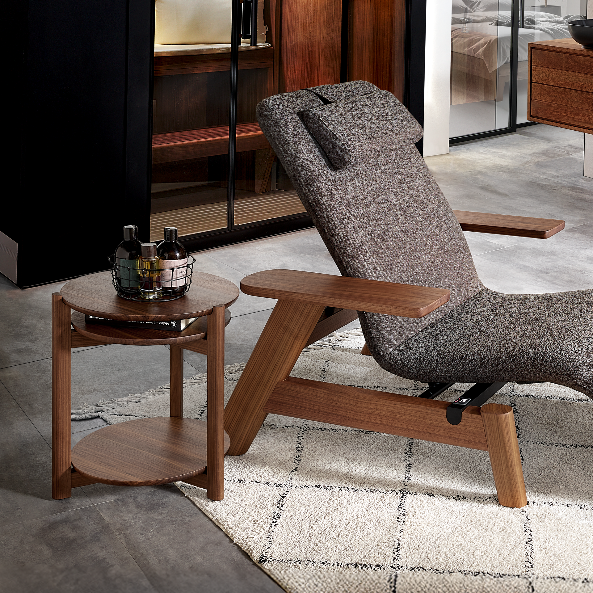 Beistelltisch SOMRA – Design by Sebastian Herkner