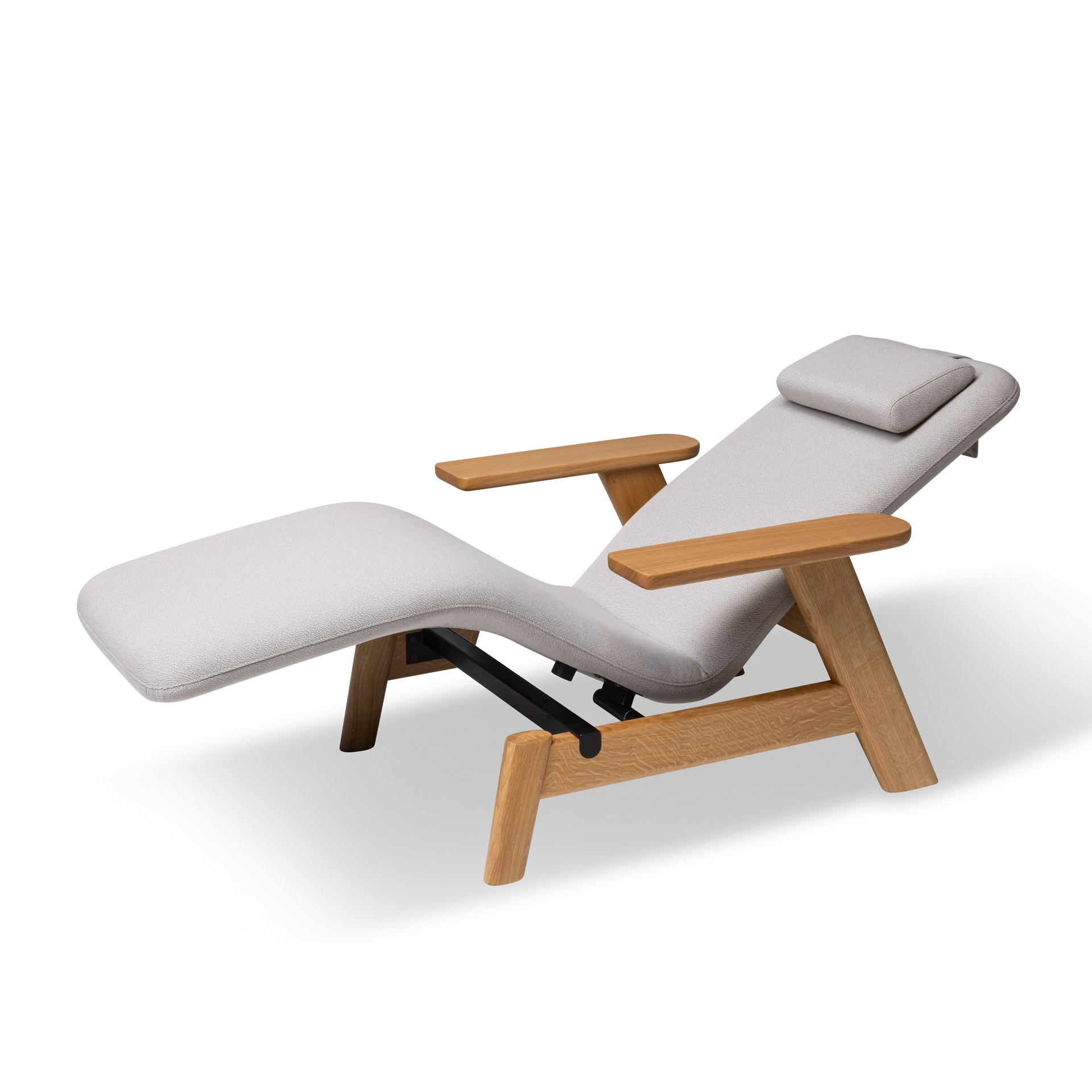 Wellnessliege SOMRA (unbeheizt) Eiche – Design by Sebastian Herkner