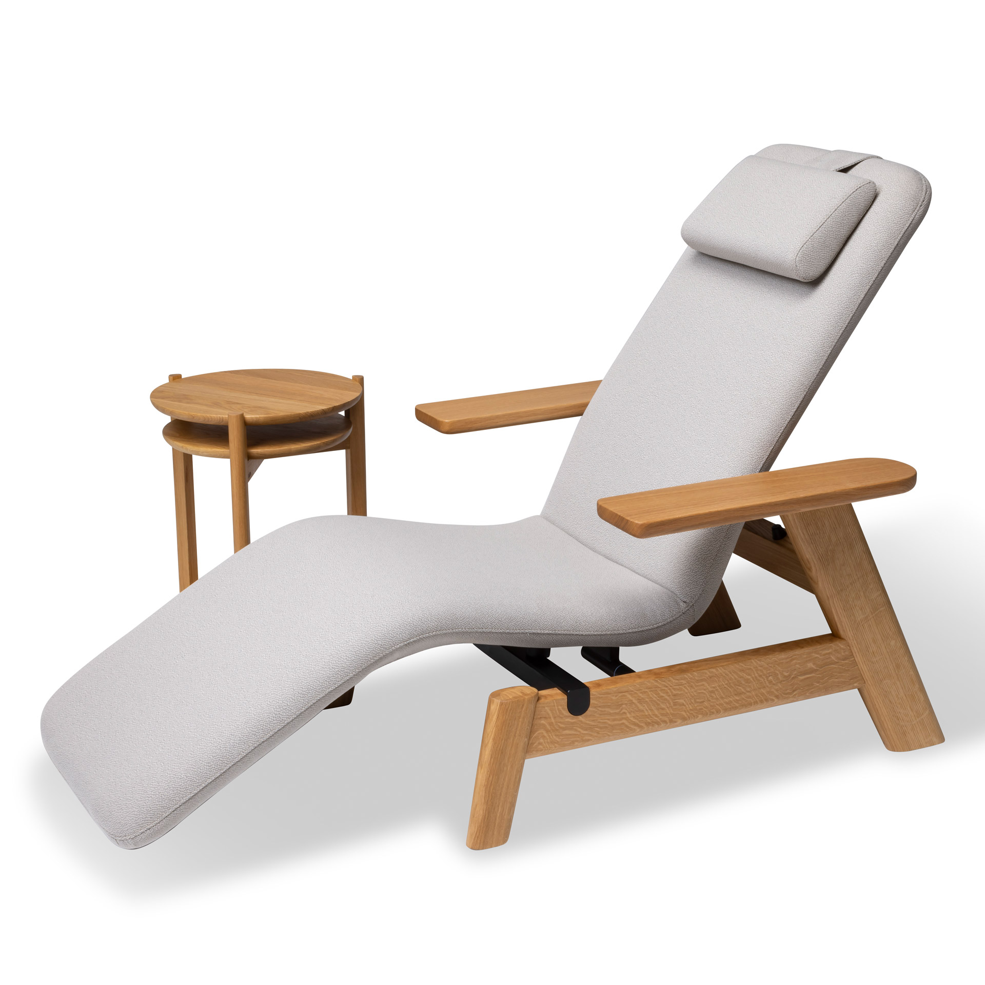 Wellnessliege SOMRA (unbeheizt) Eiche – Design by Sebastian Herkner